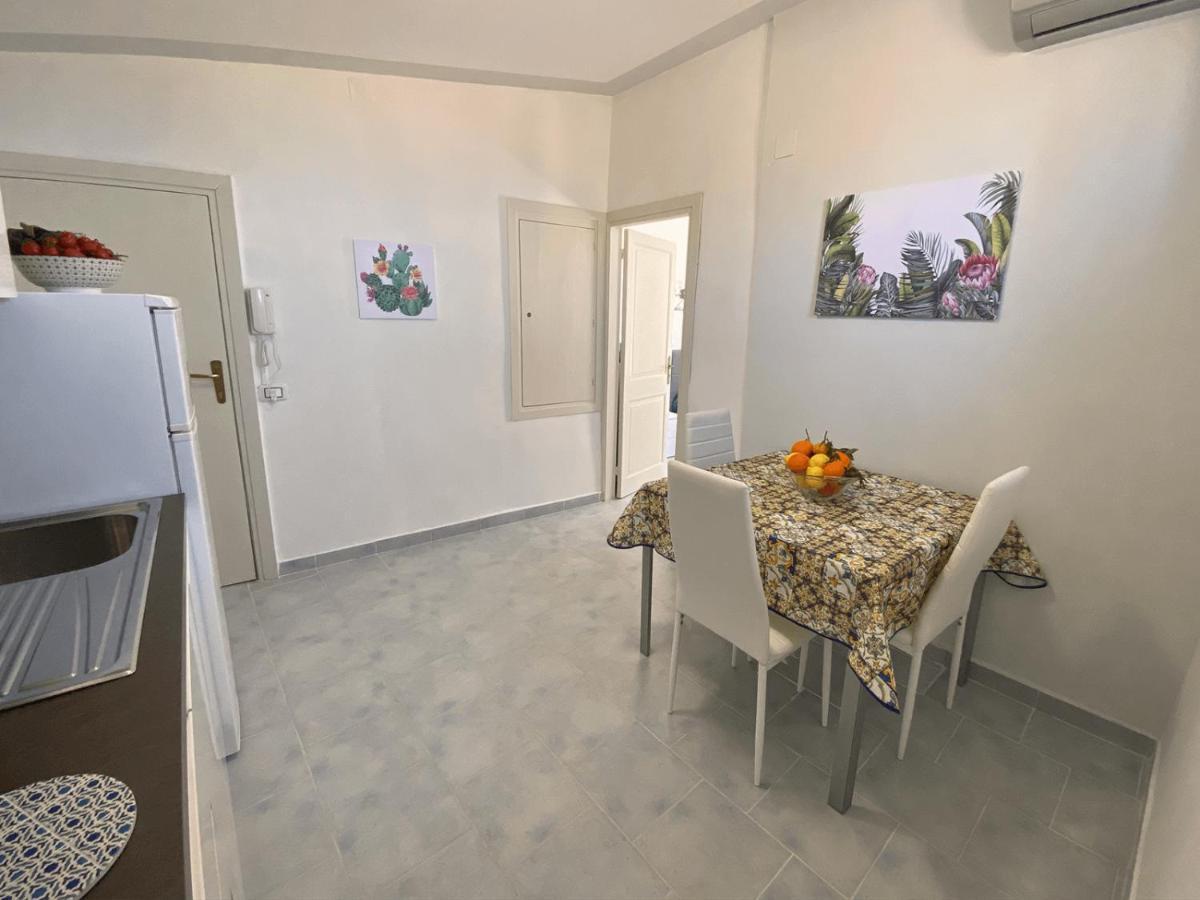 Rocksea Apartments Attic Floor 체팔루 외부 사진